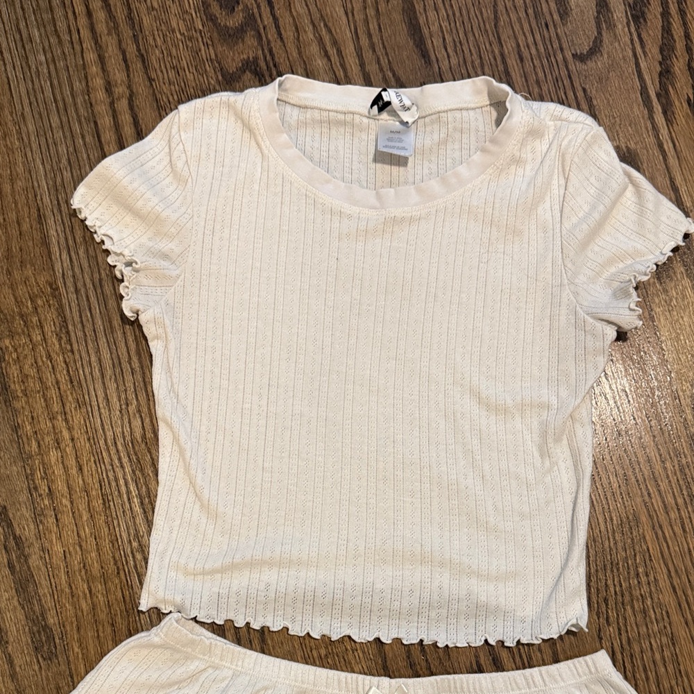 WeWoreWhat - women’s Cream Ribbed pointelle - Sleepwear Set M - Picture 2 of 8